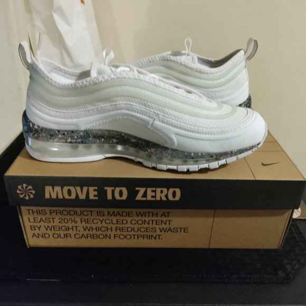 NIKE AIR MAX TERRASCAPE 97. [N.W.B.] - Picture 8 of 8